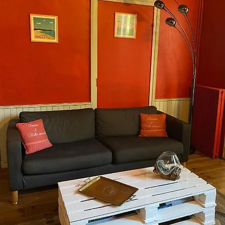 L'estanquet Pdj Offert 3* Gastes