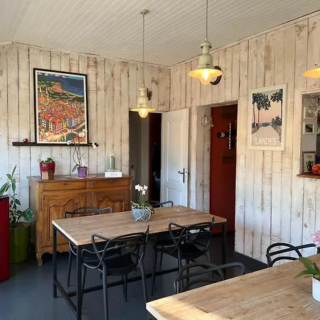 L'estanquet Pdj Offert Bed & Breakfast