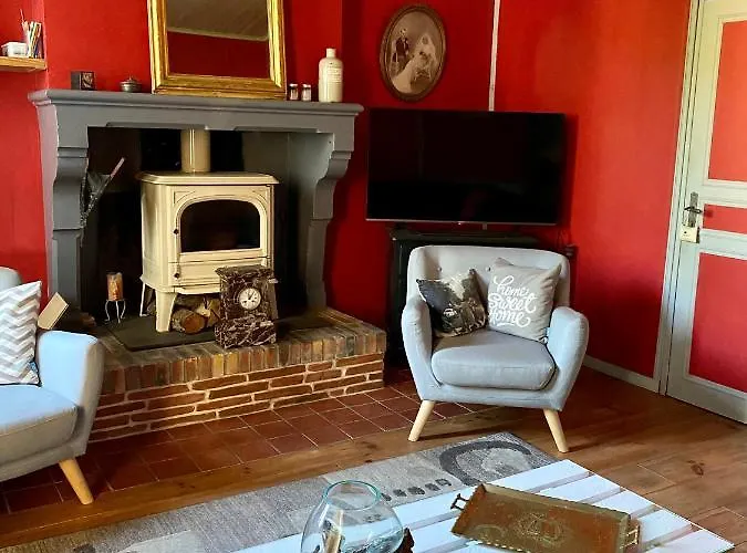 L'estanquet Pdj Offert فندق مبيت وإفطار