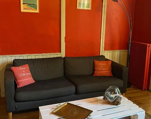 L'estanquet Pdj Offert 3* Gastes