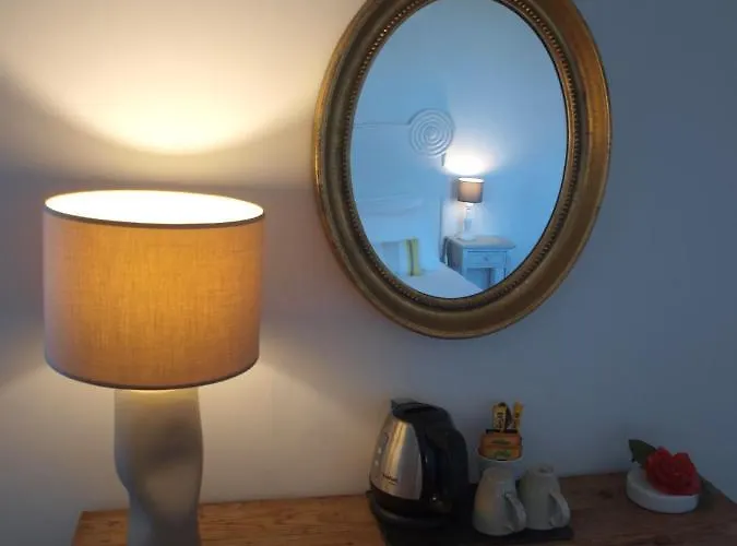 L'estanquet Pdj Offert 3* Gastes